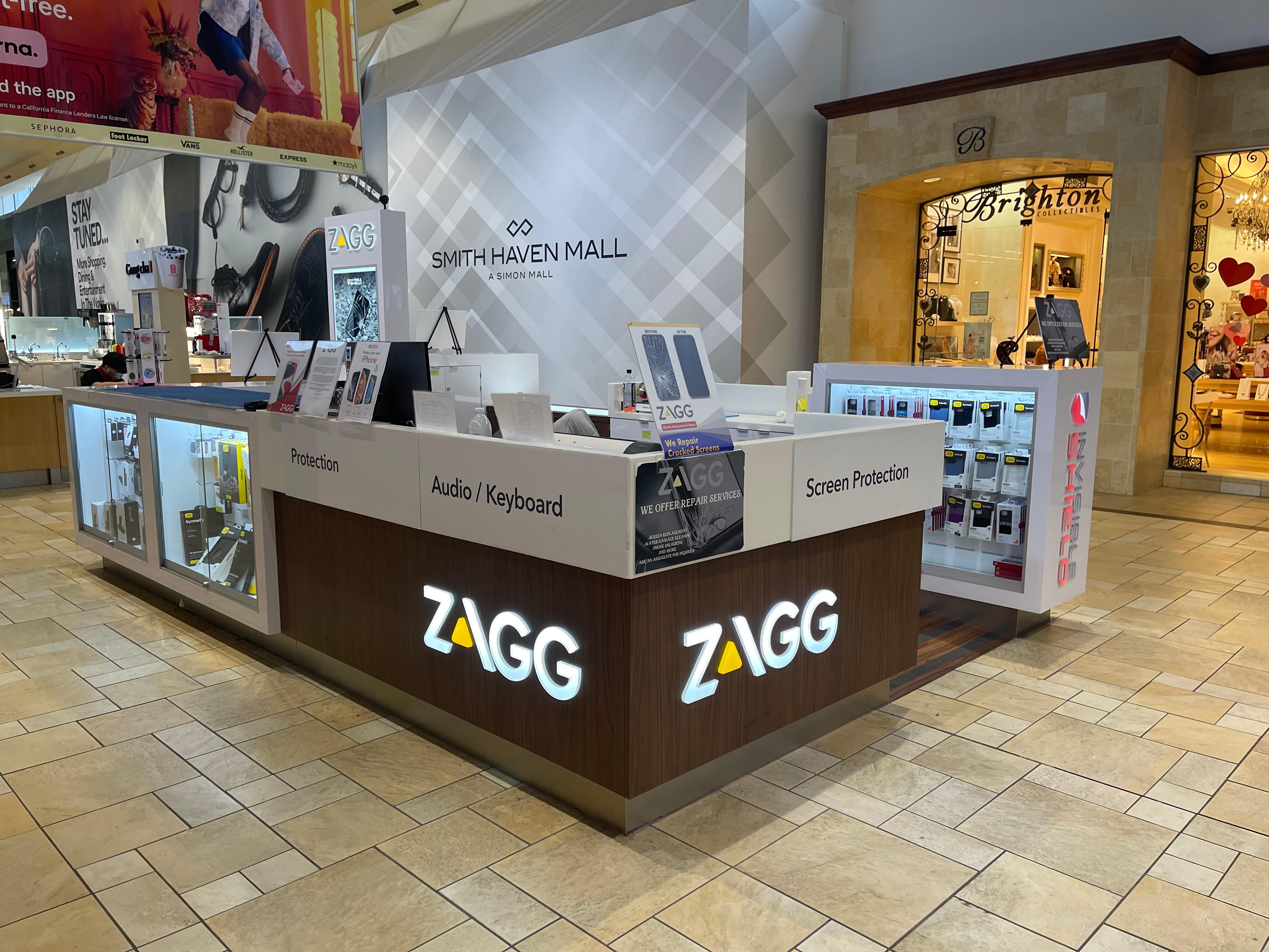 Storefront of ZAGG Smith Haven Mall NY