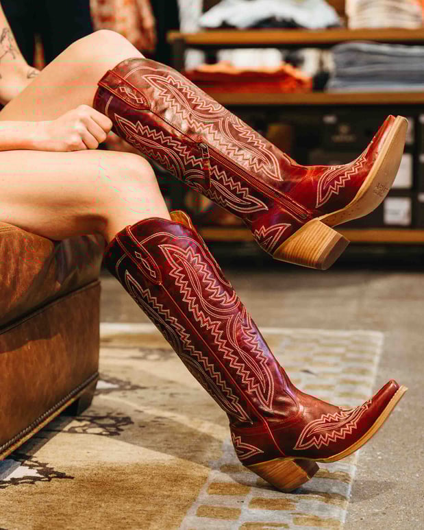 Images Ariat Brand Shop