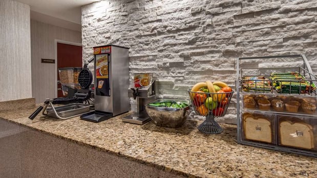 Images SureStay by Best Western Alexandria