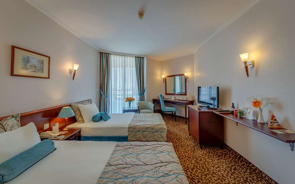 Images Best Western Plus Khan Hotel