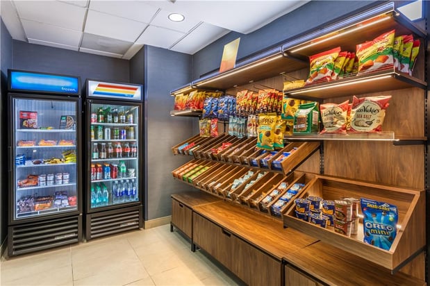 Images Hampton Inn & Suites Moreno Valley