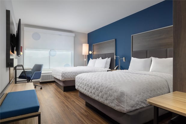 Images Tru by Hilton Cleveland