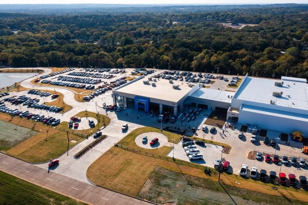 Images Classic Chevrolet of Denison