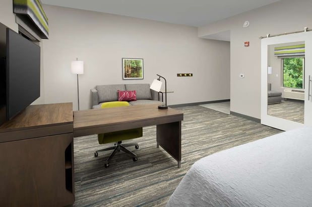 Images Hampton Inn & Suites Lexington Columbia