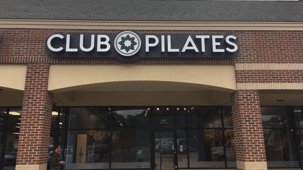 Images Metro Signs & Lighting