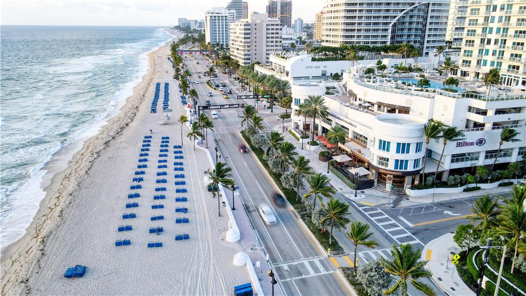 Beach House Fort Lauderdale, a Hilton Resort