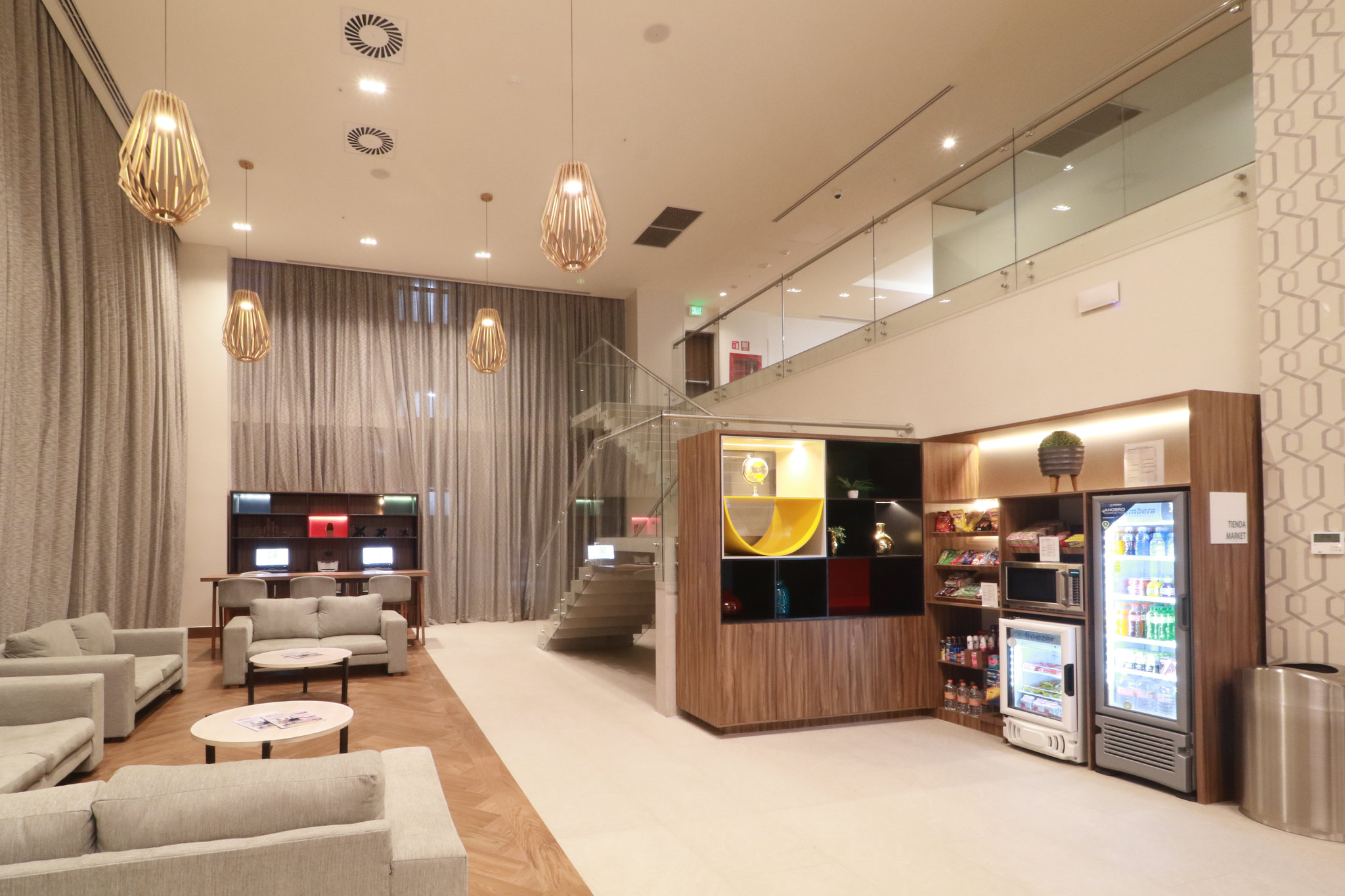 Images Holiday Inn & Suites Monterrey Apodaca Zona Airport by IHG