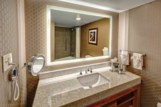 Images DoubleTree by Hilton Hotel Memphis