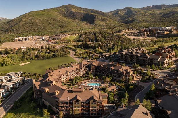 Images Waldorf Astoria Park City
