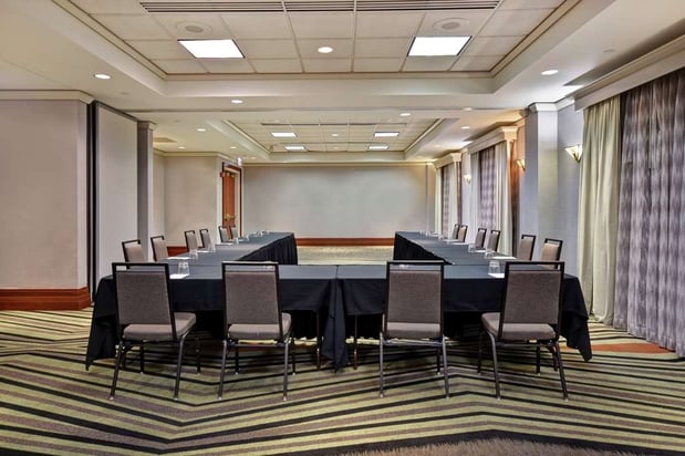 Images Embassy Suites by Hilton Little Rock