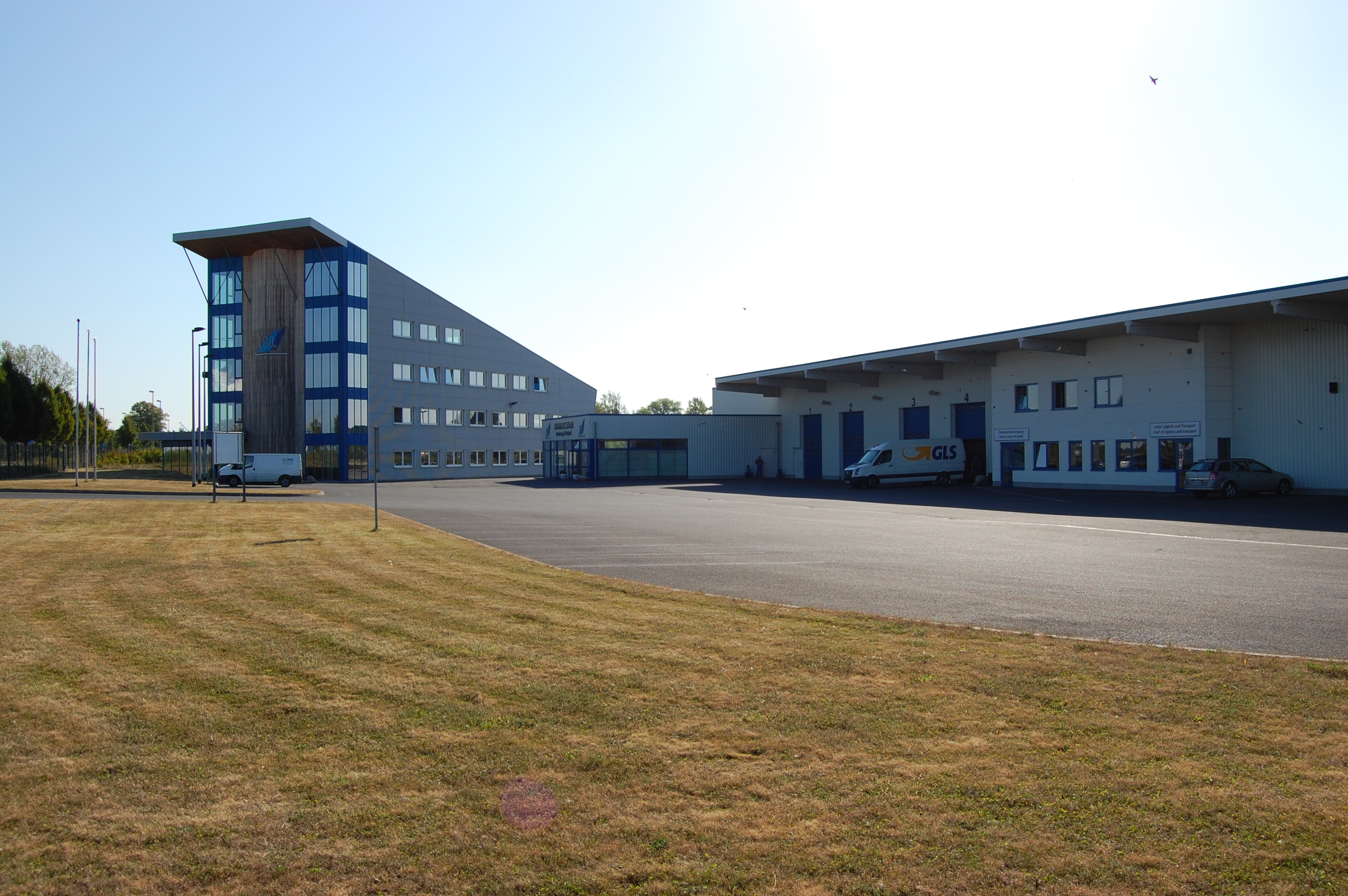 ISL Industriehandel & Service GmbH, Am Airpark 4 in Merseburg (Saale)