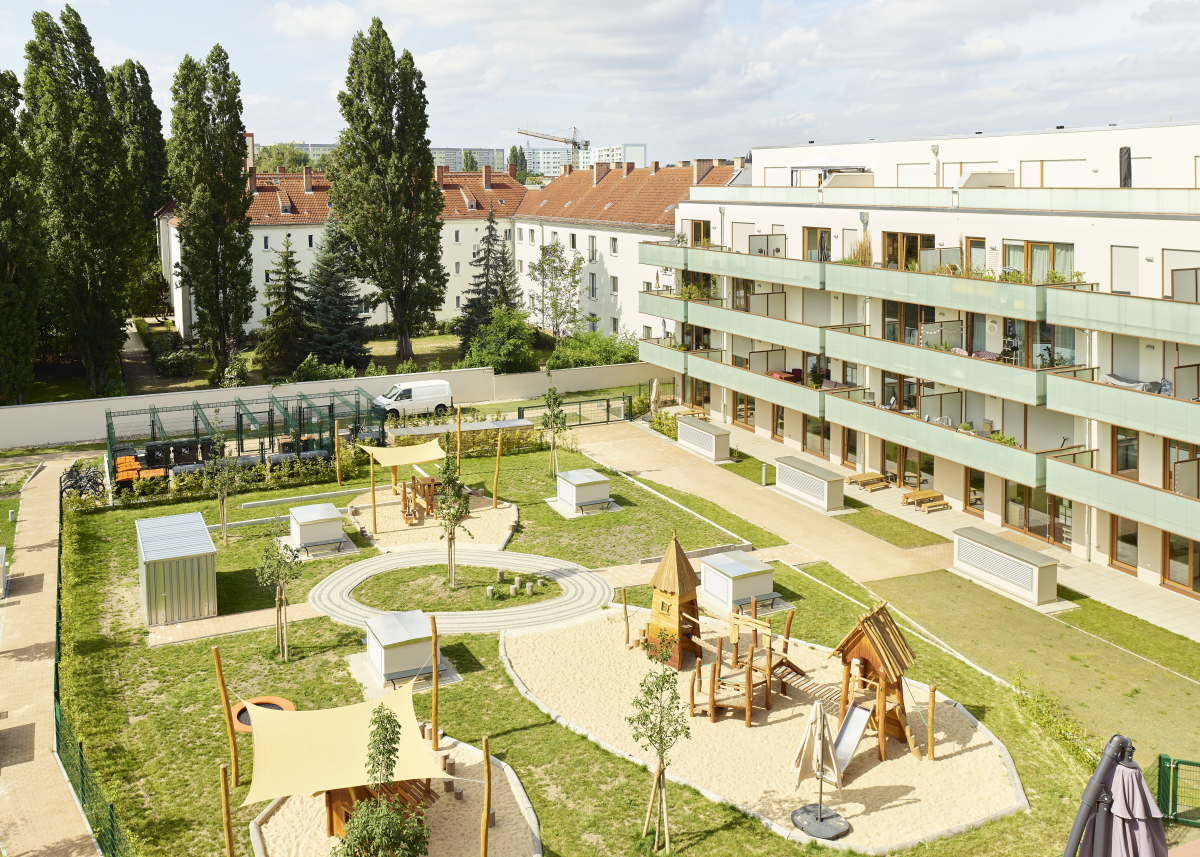 Fröbel-Kindergarten Simon Bolivar, Mittelstraße 25 in Berlin