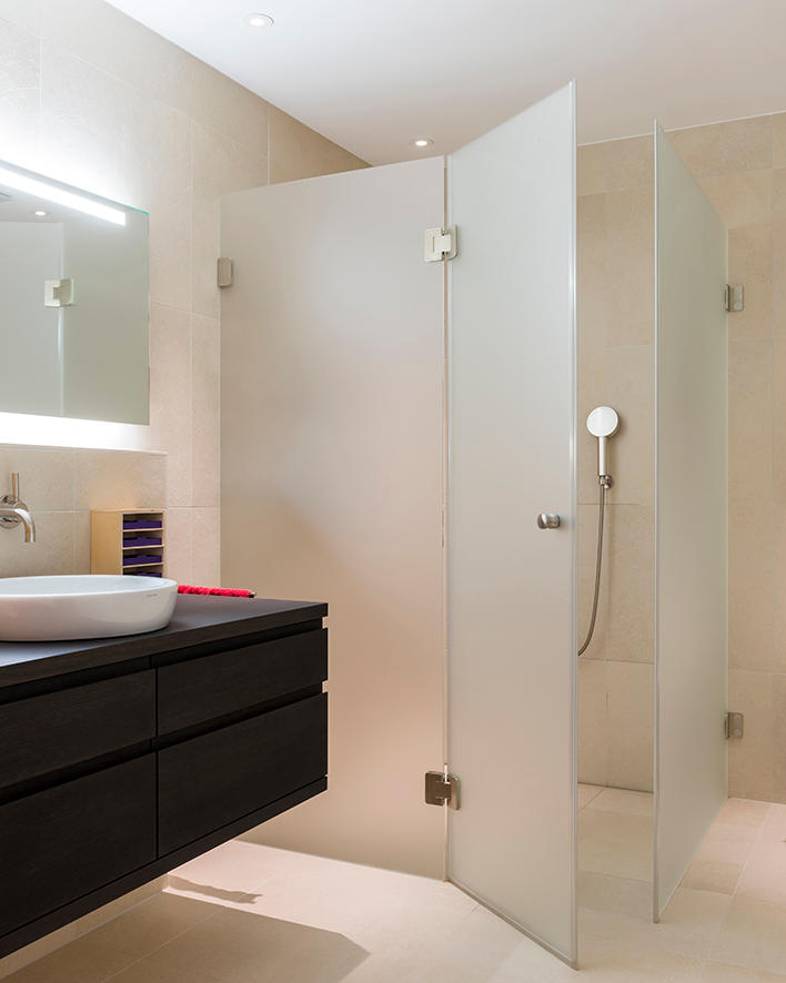 Schnyder Bauglas Design AG, Binningerstrasse 115 in Allschwil