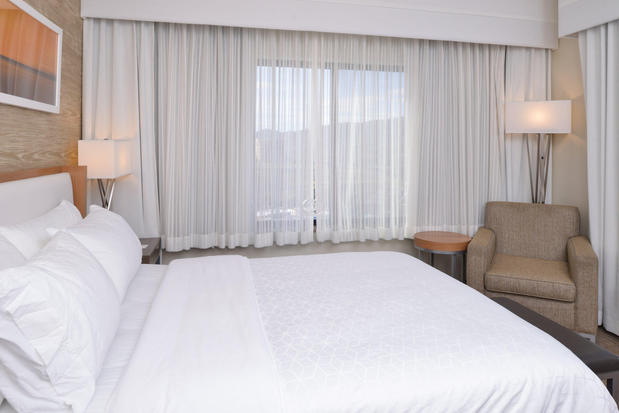 Images Holiday Inn Express & Suites Pocatello by IHG