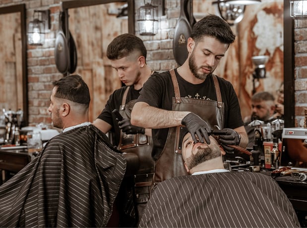 Images Lionsden Barbershop
