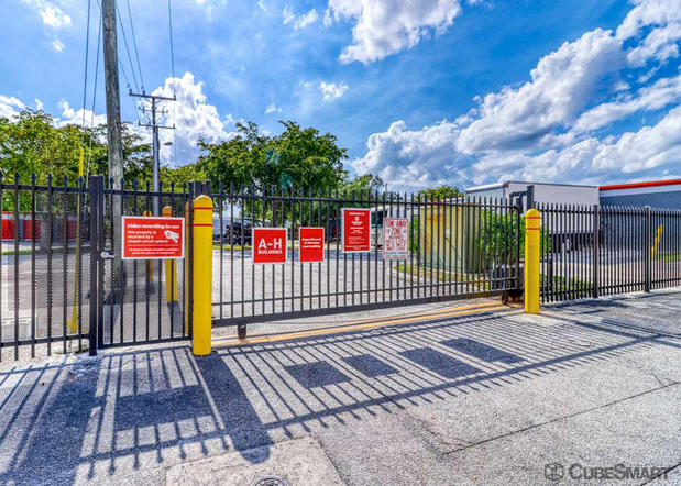 Images CubeSmart Self Storage