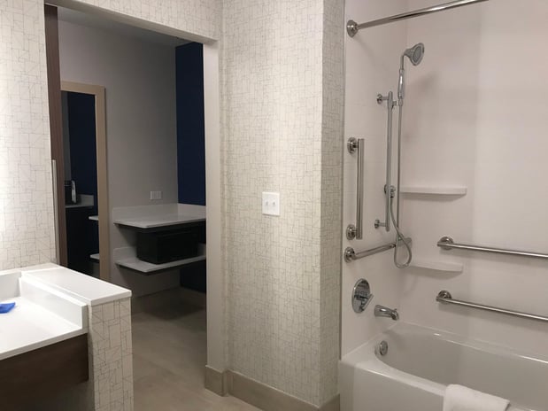 Images Holiday Inn Express & Suites Phoenix - Airport North by IHG