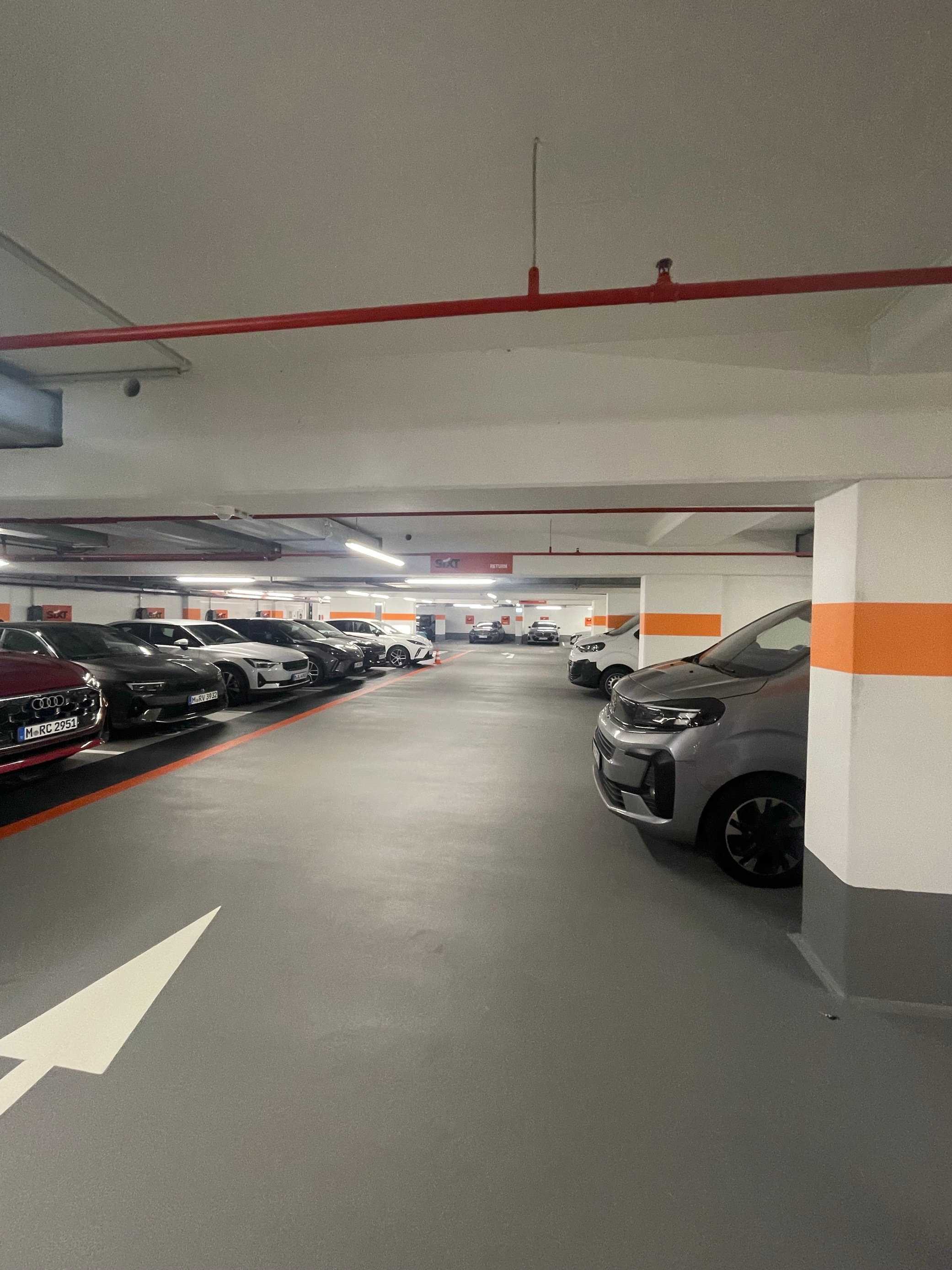SIXT Autovermietung Stuttgart Zentrum, Lautenschlagerstr. 17 in Stuttgart