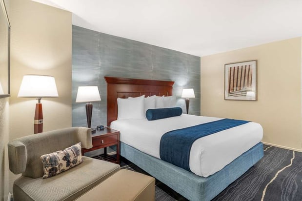 Images Best Western Plus Carpinteria Inn