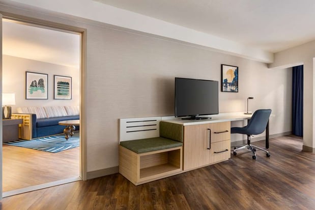 Images Hilton Garden Inn Monterey