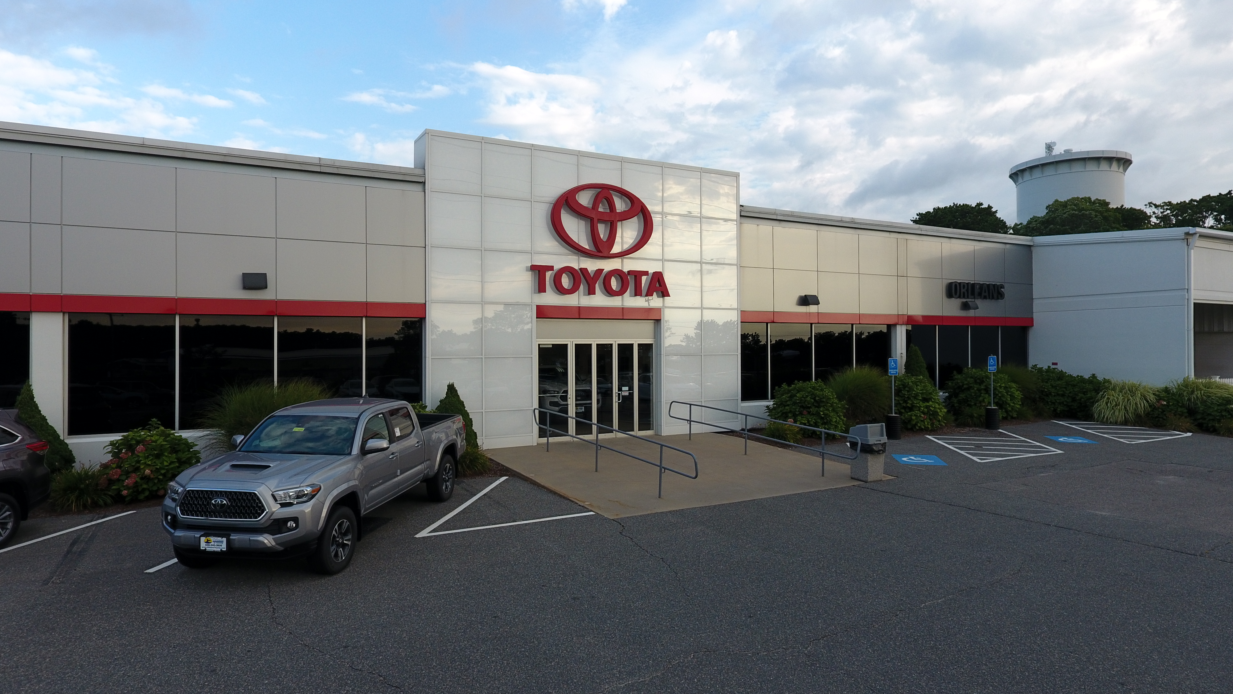 Orleans Toyota Photo