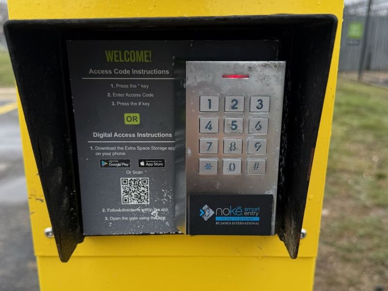 Keypad - Extra Space Storage at 11511 Allen Rd, Southgate, MI 48195
