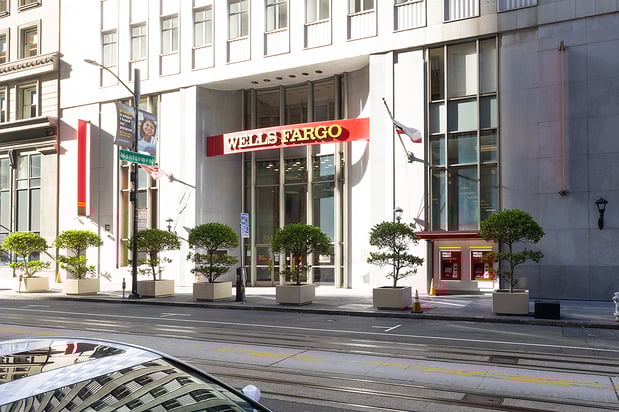 Images Wells Fargo Bank