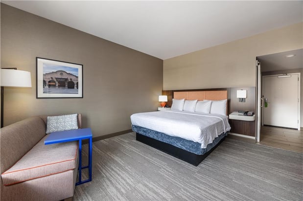 Images Hampton Inn & Suites Logan
