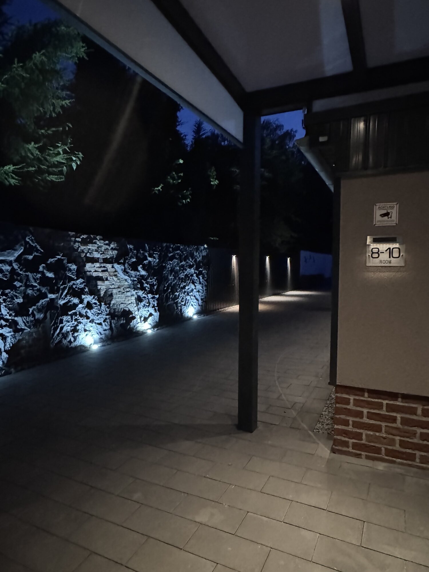 HK ROOMS UG (haftungsbeschränkt), Merkatorstraße 5 in Grevenbroich