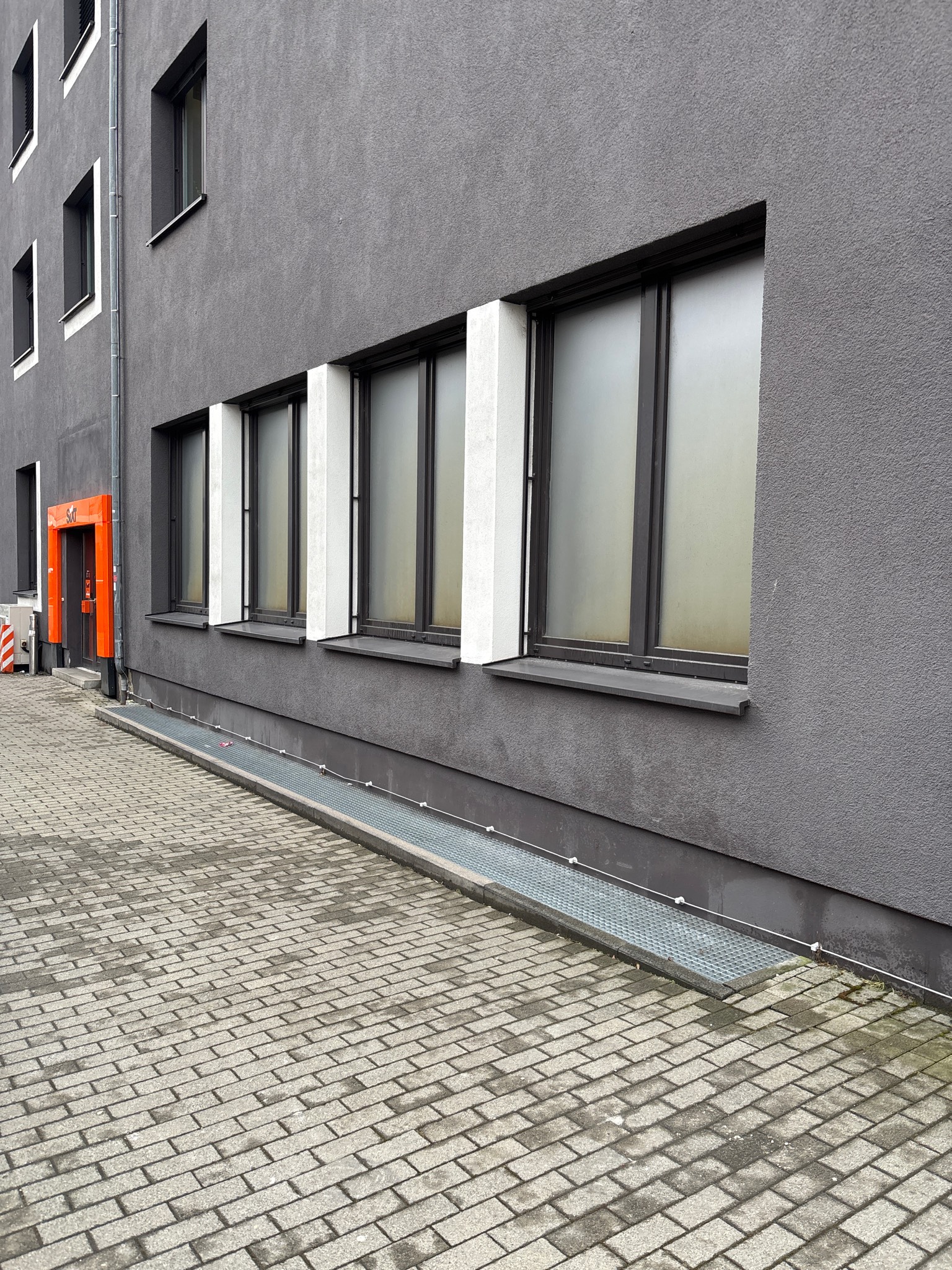 SIXT Autovermietung Frankfurt am Main Ost, Hanauer Landstr. 340 in Frankfurt am Main
