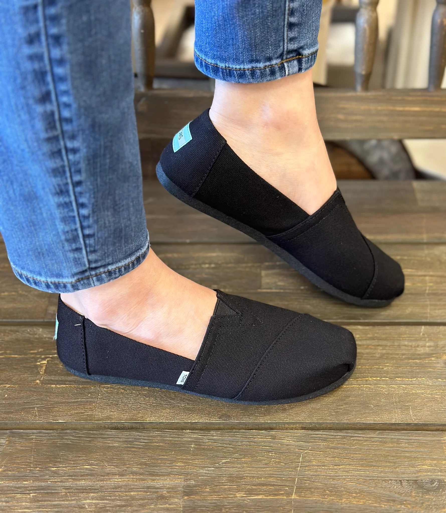 TOMS “Alpargata Cotton Canvas” In Black