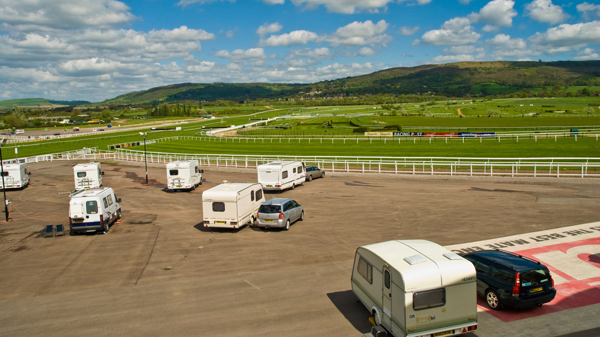 Images Cheltenham Racecourse Caravan and Motorhome Club Campsite