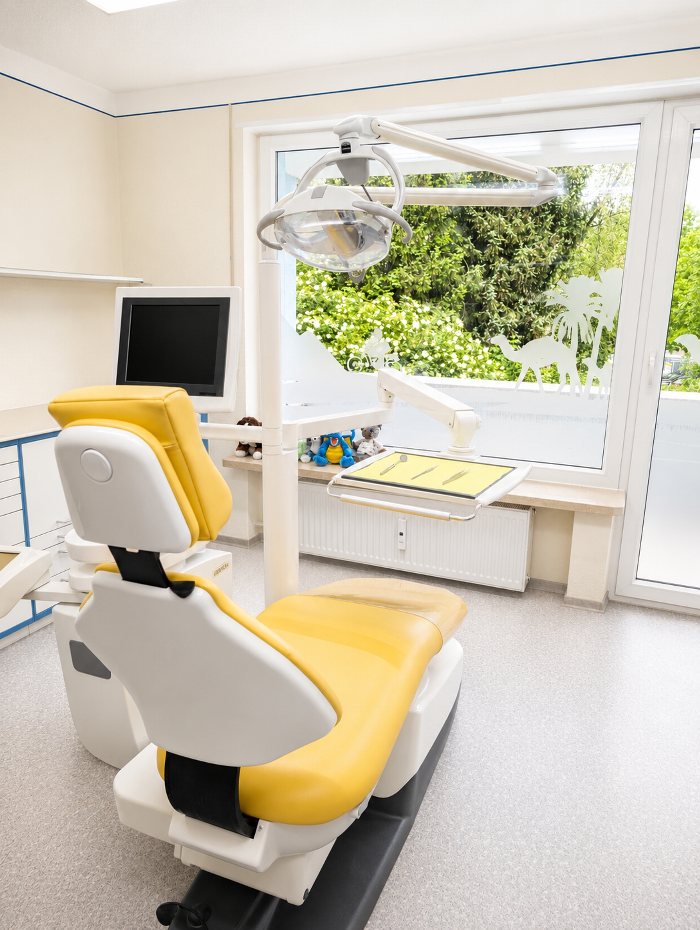 Zahnarzt Dr. Fabian Görlach, Neugablonzer Straße 25 in Kaufbeuren