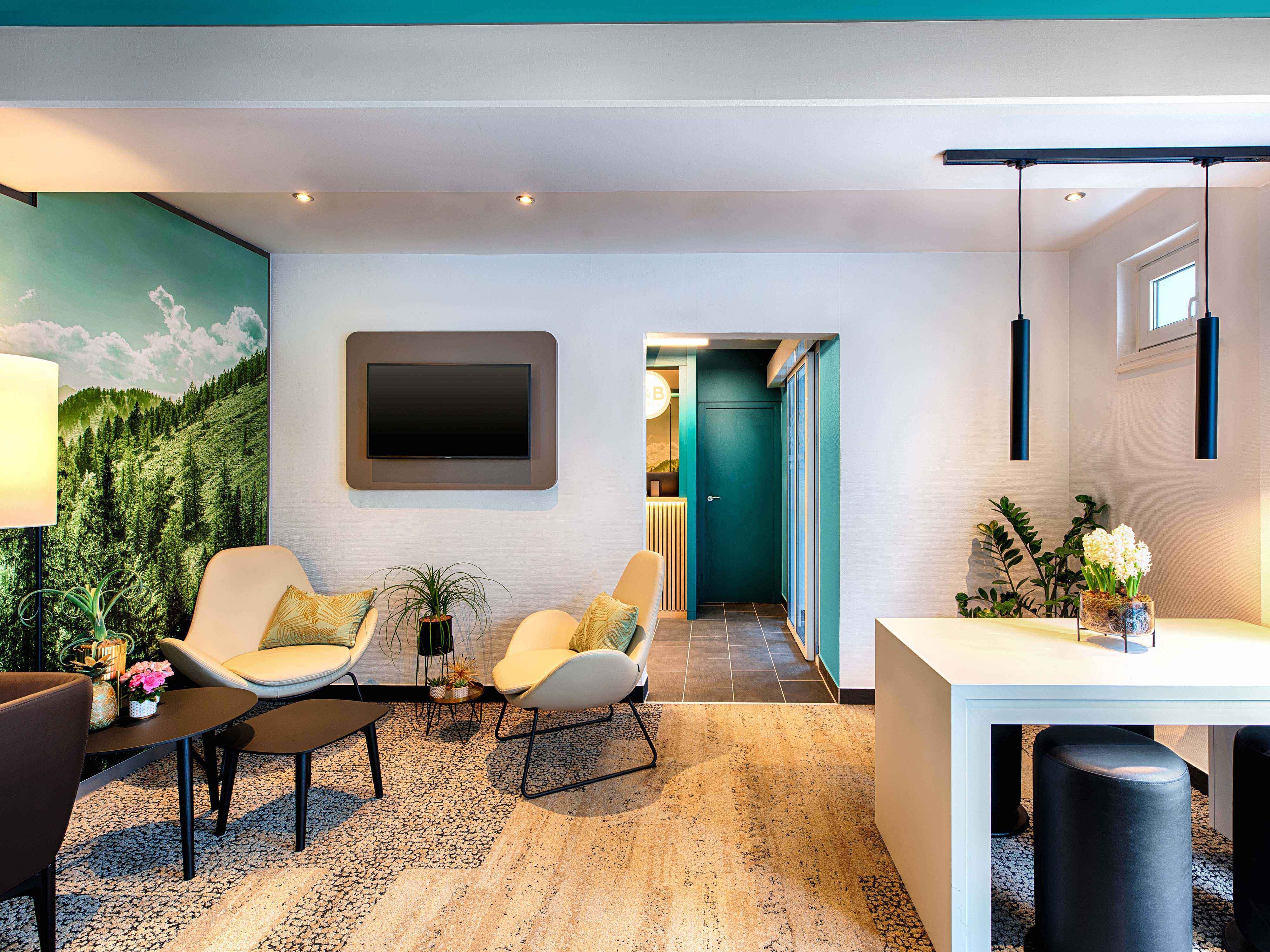 Bilder B&B HOTEL München-Putzbrunn