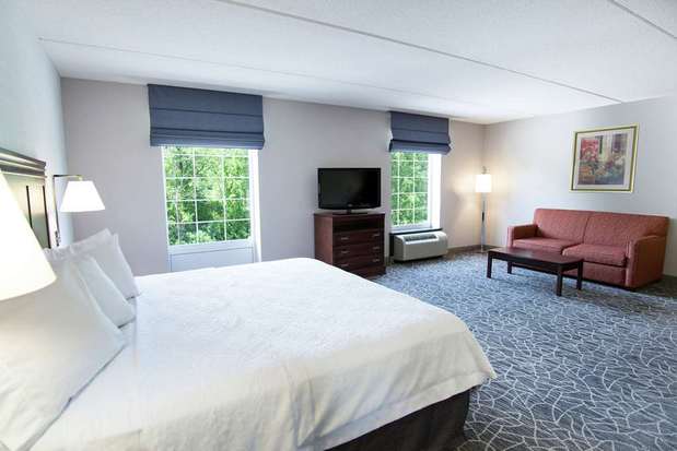 Images Hampton Inn & Suites Berkshires-Lenox