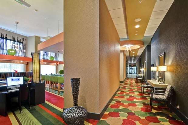 Images Hampton Inn & Suites Raleigh/Crabtree Valley
