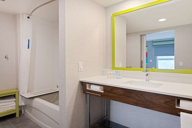 Images Hampton Inn & Suites Fort Myers Beach/Sanibel Gateway