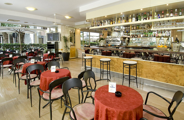 Images Hotel Globus