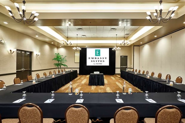 Images Embassy Suites by Hilton Phoenix Scottsdale