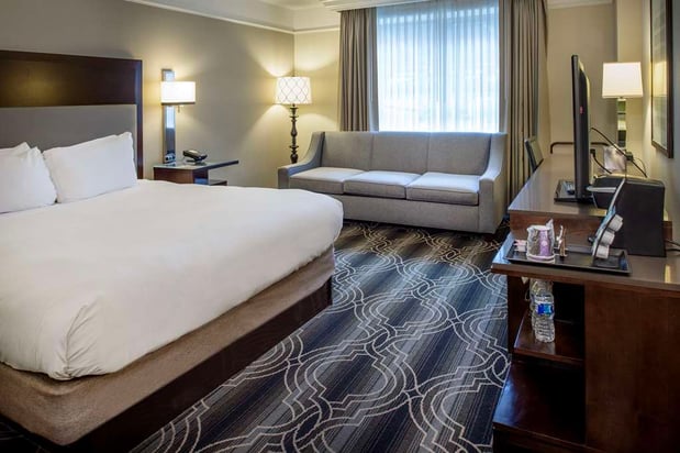 Images St. Louis Union Station Hotel, Curio Collection by Hilton