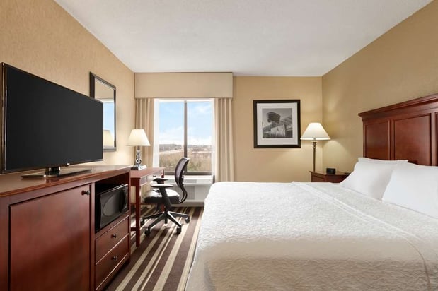 Images Hampton Inn Washington-Dulles Int'l Airport South