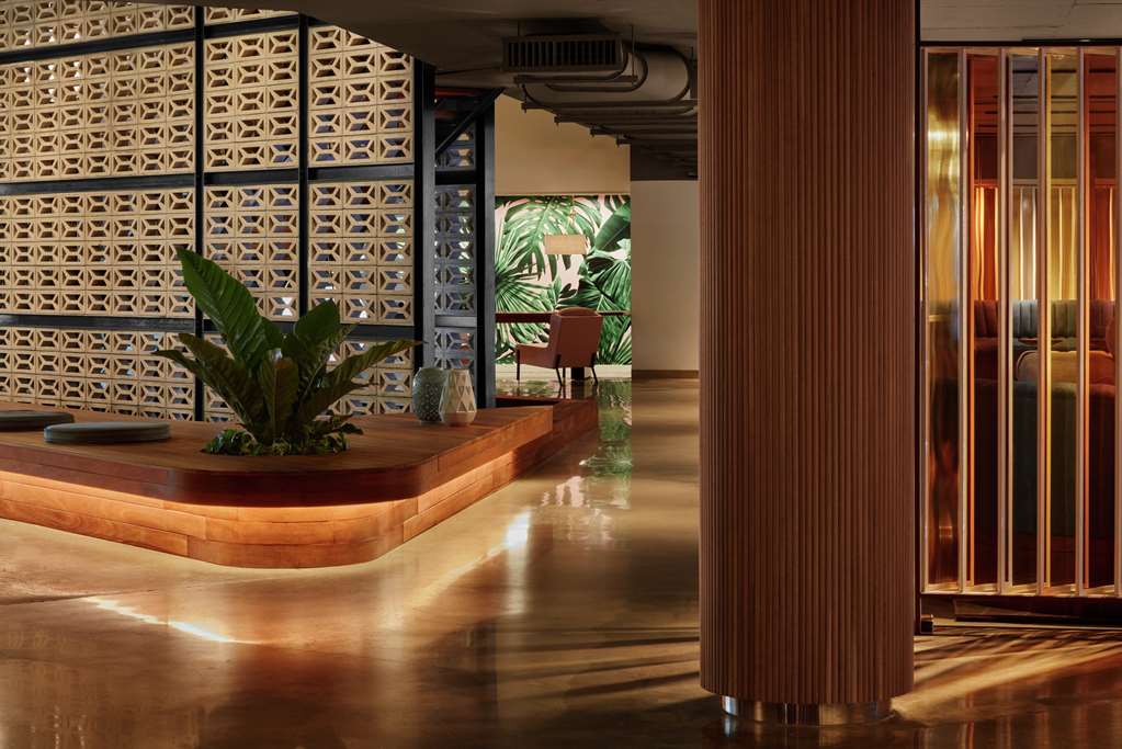 The Gates Hotel South Beach - a DoubleTree by Hilton