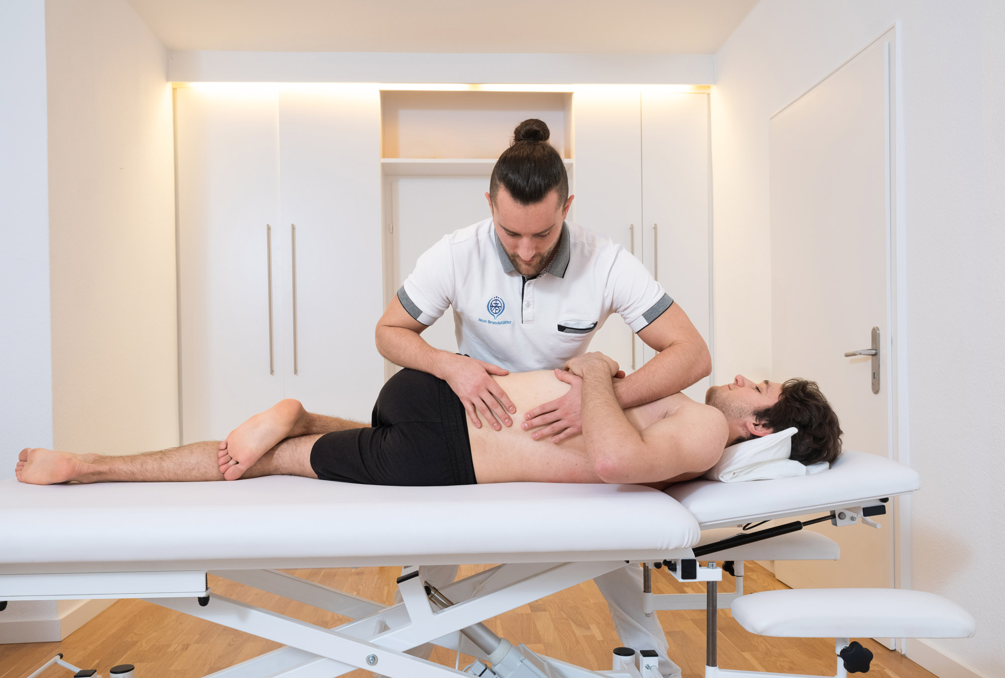 Bilder Osteopathie Praxis - Nico Brandstätter