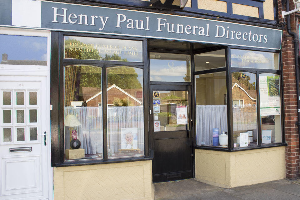 Images Henry Paul Funeral Directors