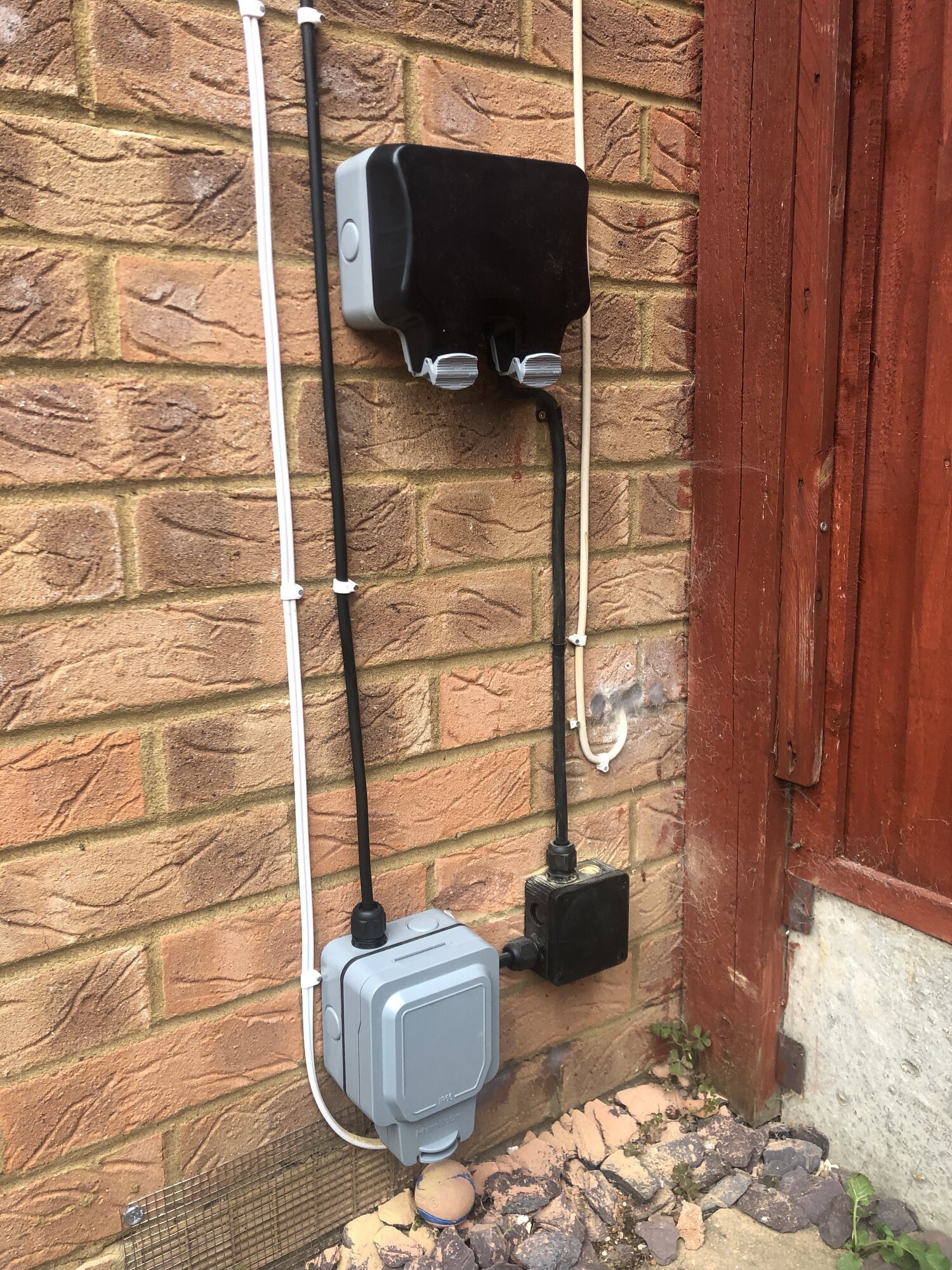 Images Hitches & Glitches Electrical Services