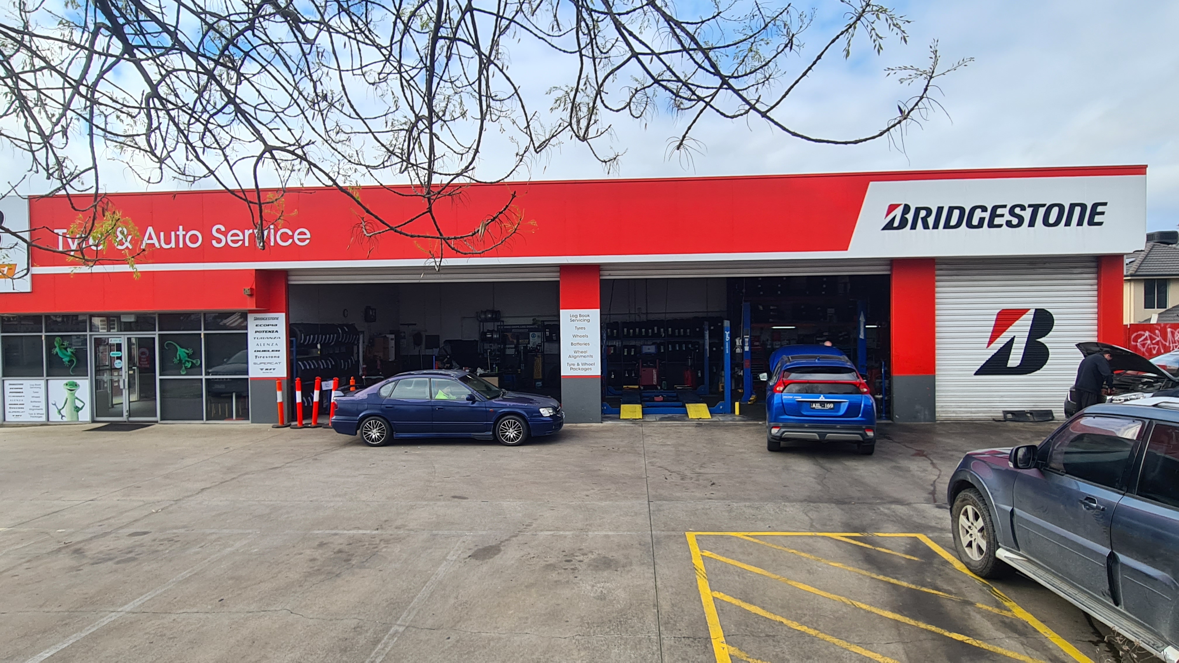 Images Bridgestone Select Tyre & Auto Hampton Park