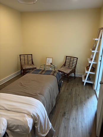 Images Spinal Flow with Rachel