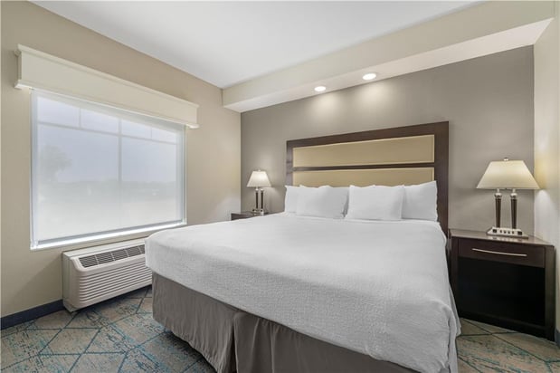 Images Best Western Plus McPherson