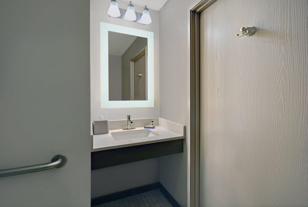 Images Holiday Inn Express Adrian by IHG