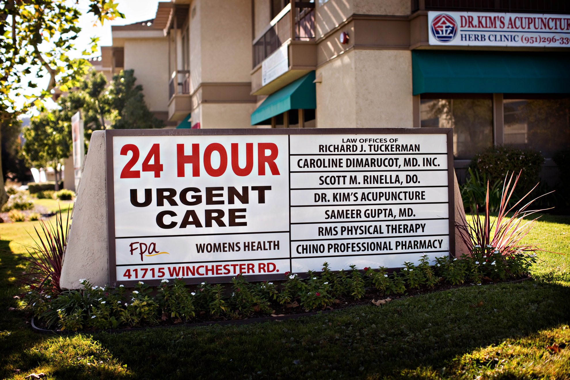 24 hour urgent care clinic near me